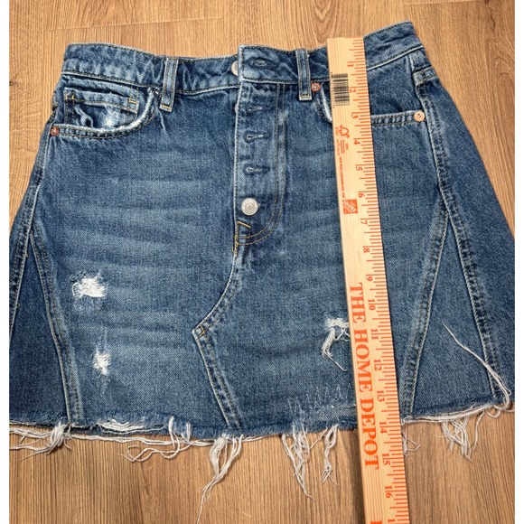 We The Free Free People Denim Mini Skirt Button Fly Distressed Blue Size 27 - Picture 9 of 9